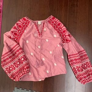 Anthropologie embroidered top Size 6/8